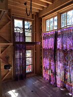 Chimo Refuges Treehouse Resort