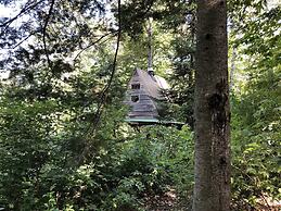 Chimo Refuges Treehouse Resort