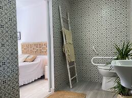 Blue Castle Guesthouse