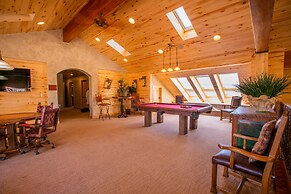 Cougar Ridge Resort, LLC