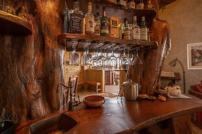 Cougar Ridge Resort, LLC