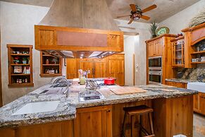 Cougar Ridge Resort, LLC