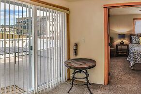 The Pioneer Craftsman House - Closest to Osf