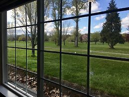 Racing Horse Guest House~free Unlimited Golf