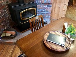 Whispering Pines Cabin Retreat