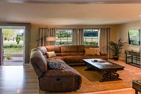 Racing Horse Ranch with Unlimited Golf