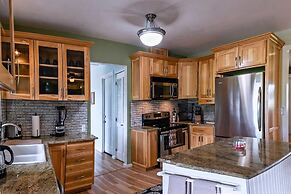 Racing Horse Ranch with Unlimited Golf