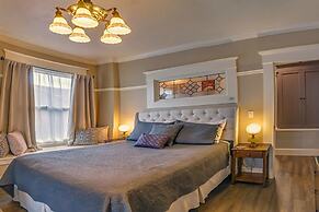 Redtail Suites~orliena Suite ~tesla Station