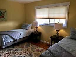 Racing Horse Ranch and Guest House with Golf