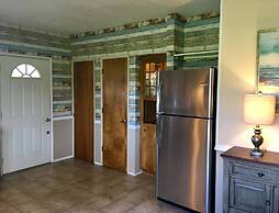 Racing Horse Ranch and Guest House with Golf