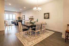 Seagate: Starboard~coos Bay~premiere Property