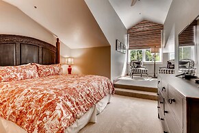 Centennial 4 Bedroom Condo Unit no. 29