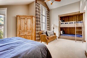 Centennial 4 Bedroom Condo Unit no. 29