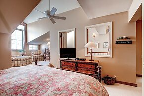 Centennial 4 Bedroom Condo Unit no. 29