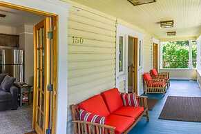 Pioneer House - South Suite