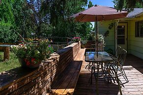 Madi's Place ~ Guest House