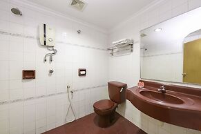 Super OYO 473 Comfort Hotel 2