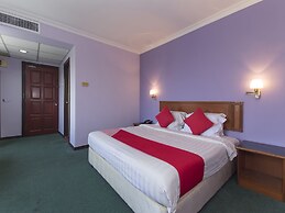 Super OYO 473 Comfort Hotel 2