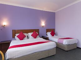 Super OYO 473 Comfort Hotel 2