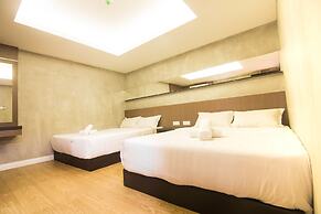 Monaco Boutique Hotel Sadong Jaya