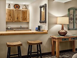 Hotel Don Fernando de Taos, Tapestry Collection by Hilton