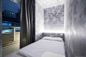 Book & Bed Tokyo Shinsaibashi - Hostel