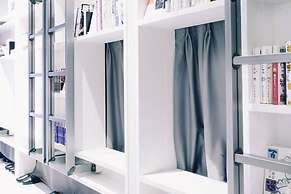 Book & Bed Tokyo Shinsaibashi - Hostel