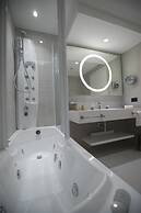 Doubletree by Hilton Pointe-Noire