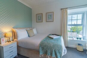 Rooms at The Highcliffe