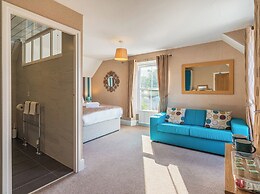 Rooms at The Highcliffe