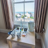 Rooms at The Highcliffe