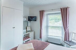 Rooms at The Highcliffe