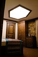 Maajid Hotel & Restaurant