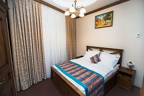 Maajid Hotel & Restaurant