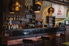 Maajid Hotel & Restaurant