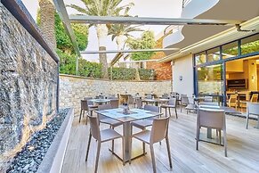 Eva Bay Hotel On The Beach Adults Only