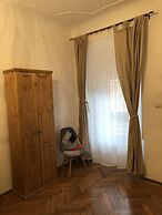 Poet Pastior Residence