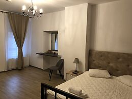 Poet Pastior Residence