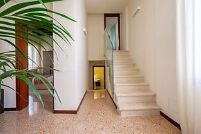 Palazzo Ca' Moro apartments