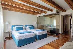 Palazzo Ca' Moro apartments