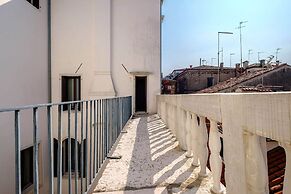 Palazzo Ca' Moro apartments