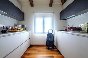 Palazzo Ca' Moro apartments