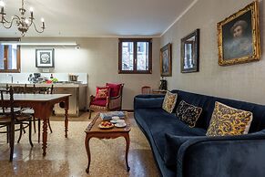 Palazzo Ca' Moro apartments