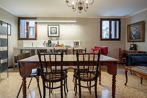 Palazzo Ca' Moro apartments