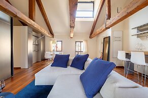 Palazzo Ca' Moro apartments