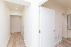 Deluxe Heathrow Apartments & Parking