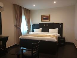 Eden Crest Hotel & Resort