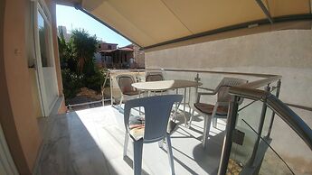 Kanakaris Apartments