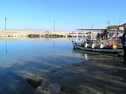 Kanakaris Apartments