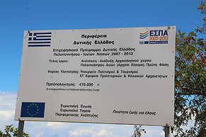 Kanakaris Apartments